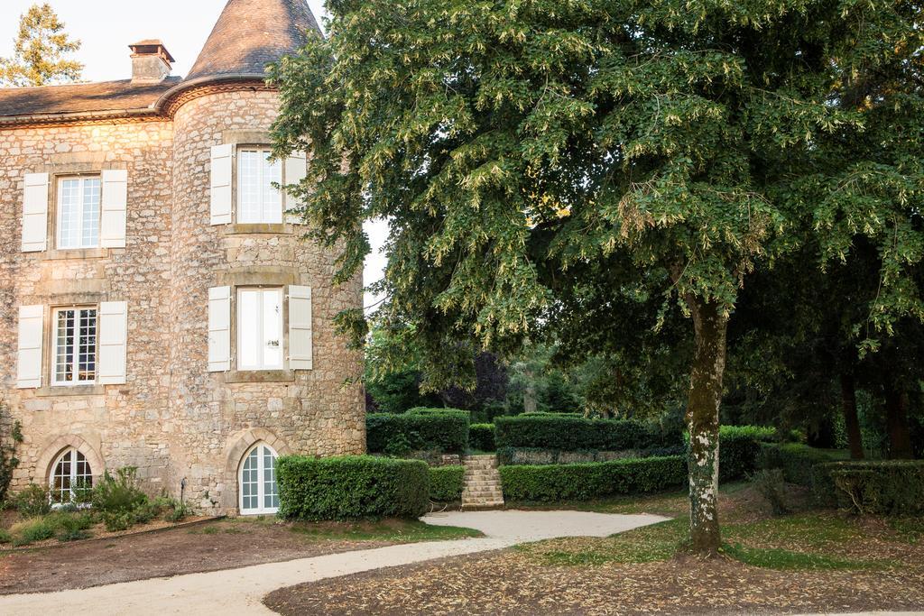 Chateau De Maraval Cenac-et-Saint-Julien Экстерьер фото
